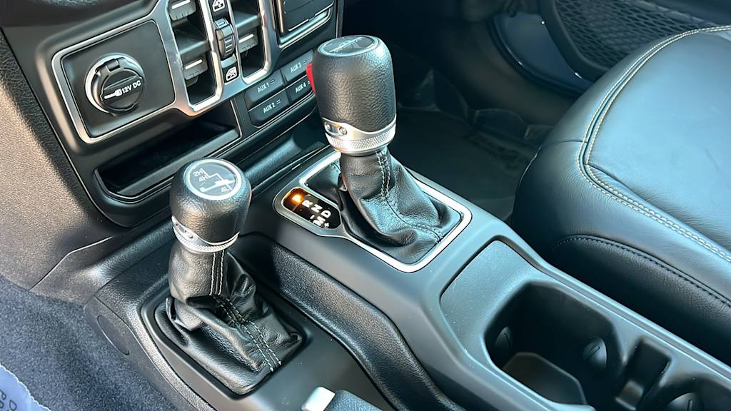 Thumbnail: 2026 Jeep Gladiator - 15