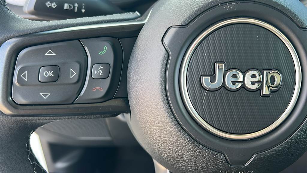 Thumbnail: 2026 Jeep Gladiator - 25
