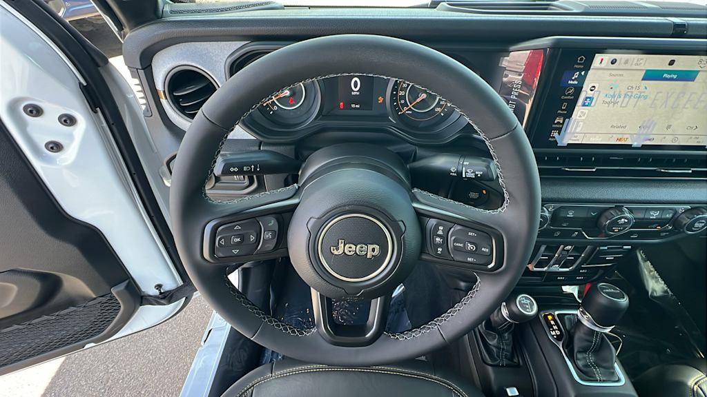 Thumbnail: 2026 Jeep Gladiator - 9
