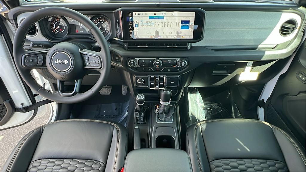Thumbnail: 2026 Jeep Gladiator - 13