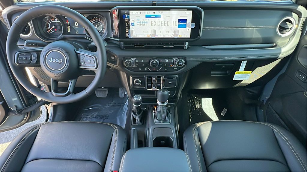 Thumbnail: 2025 Jeep Gladiator - 13