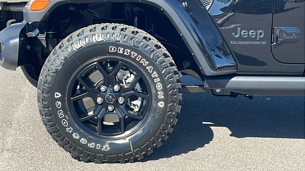 Thumbnail: 2025 Jeep Gladiator - 7