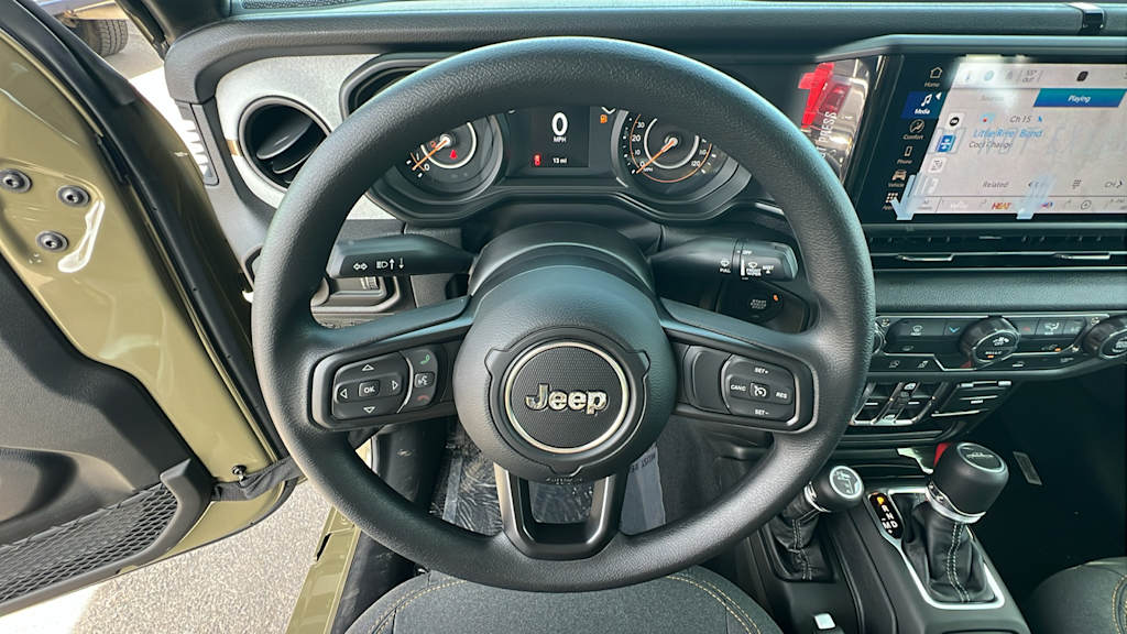 Thumbnail: 2026 Jeep Gladiator - 9