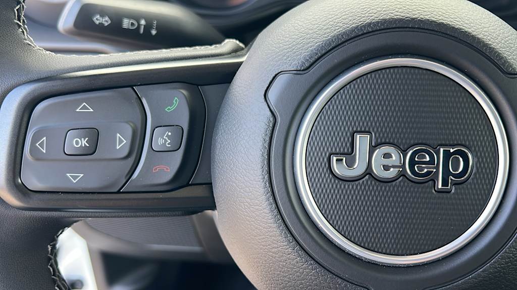 2025 Jeep Gladiator Sport 25