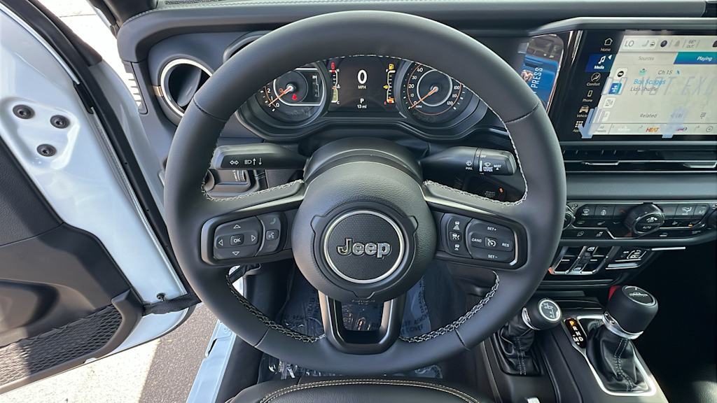 2025 Jeep Gladiator Sport 9