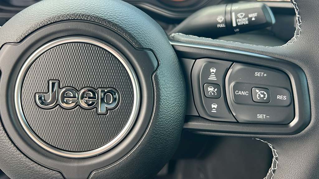 Thumbnail: 2026 Jeep Gladiator - 26
