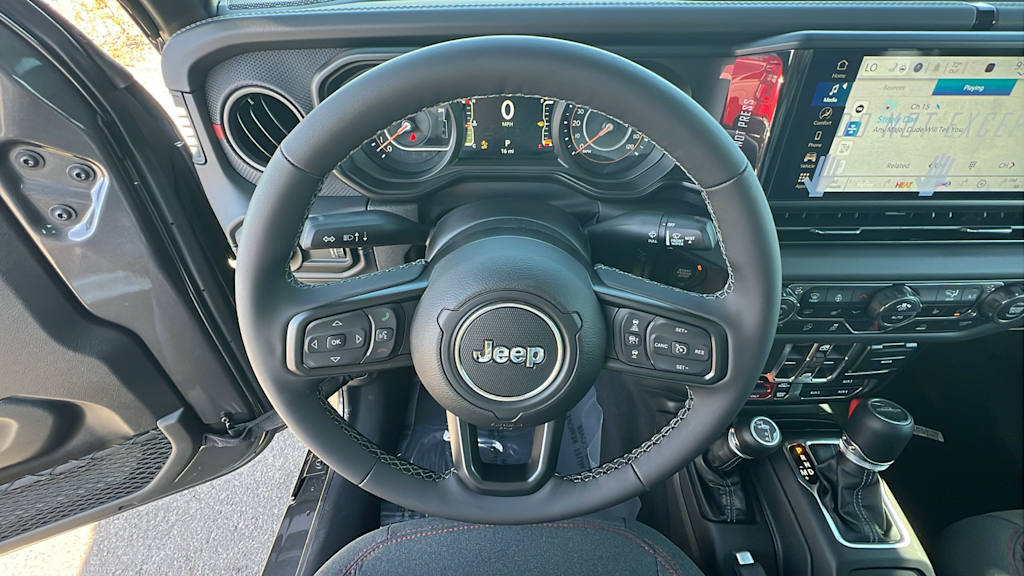 Thumbnail: 2026 Jeep Gladiator - 9