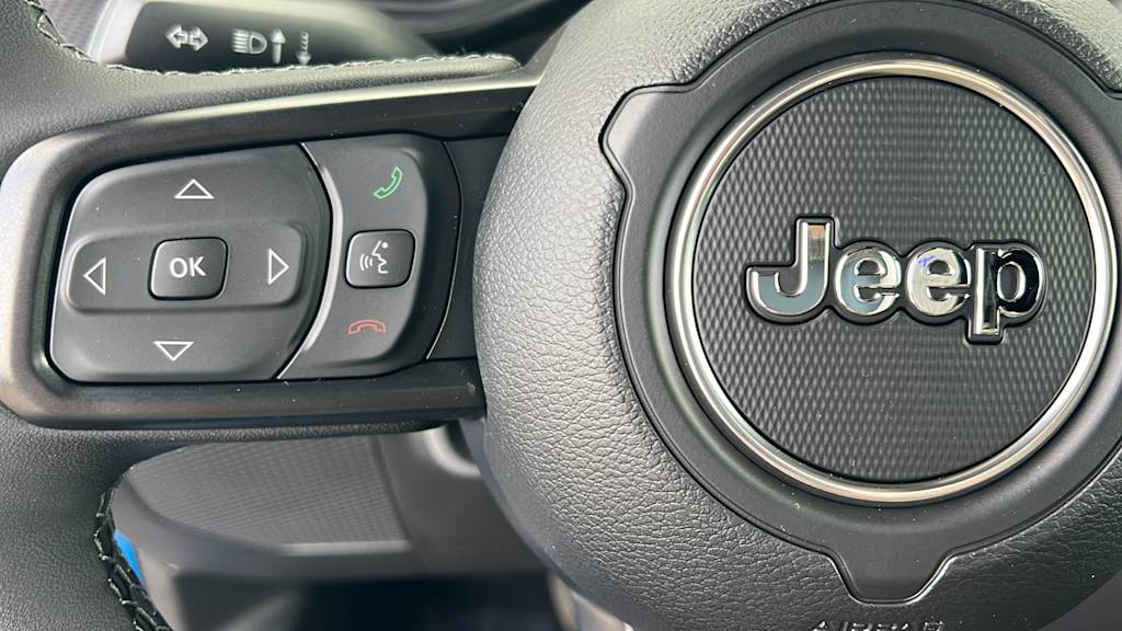 Thumbnail: 2026 Jeep Gladiator - 25