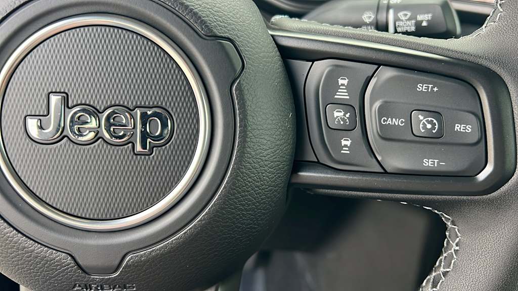 Thumbnail: 2026 Jeep Gladiator - 25