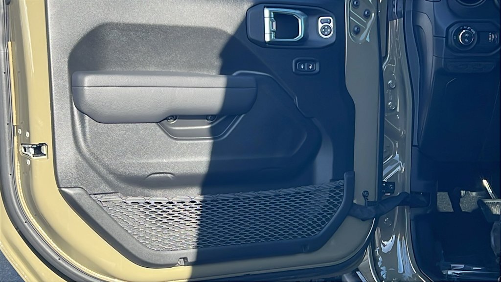 Thumbnail: 2026 Jeep Gladiator - 11