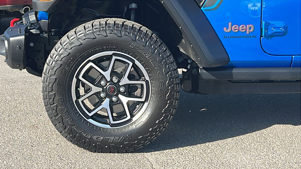 Thumbnail: 2026 Jeep Gladiator - 8