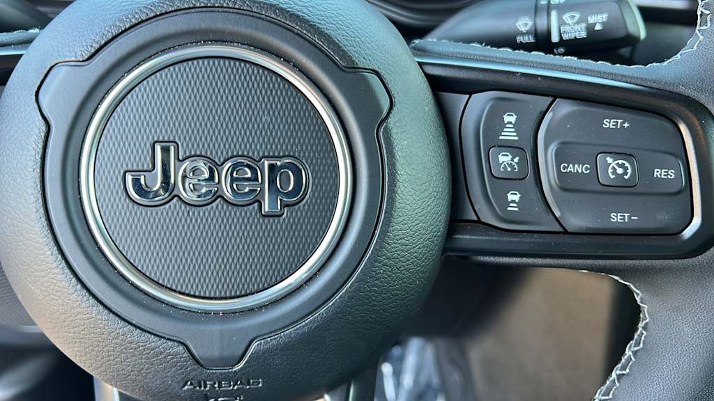 Thumbnail: 2026 Jeep Gladiator - 28