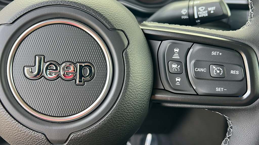 Thumbnail: 2026 Jeep Gladiator - 26