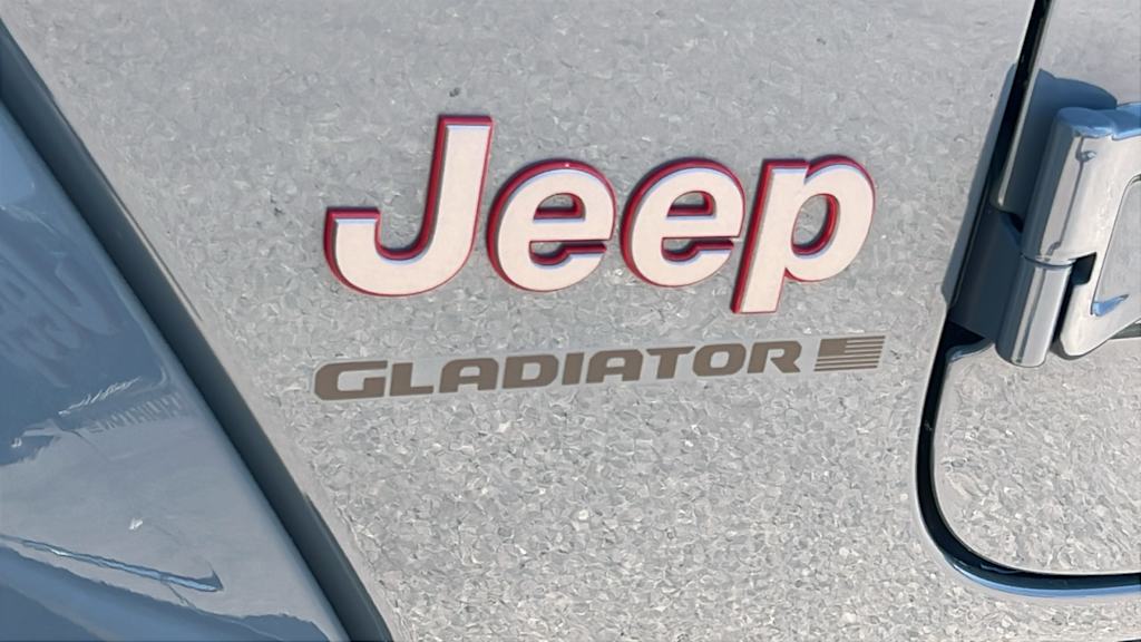 Thumbnail: 2026 Jeep Gladiator - 7
