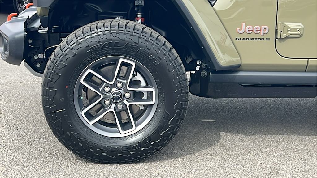Thumbnail: 2026 Jeep Gladiator - 8