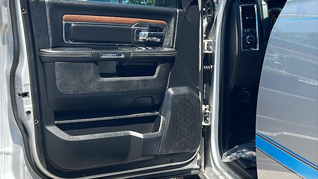 Thumbnail: 2017 RAM 1500 - 11