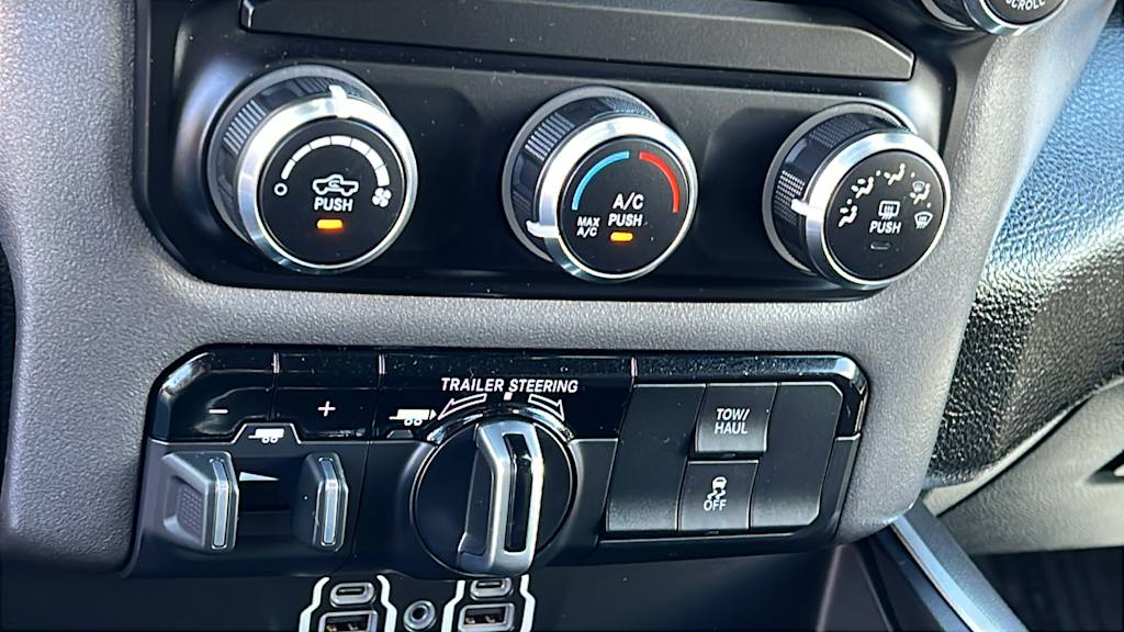 Thumbnail: 2021 RAM 1500 - 23