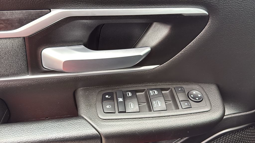 Thumbnail: 2022 RAM 1500 - 27