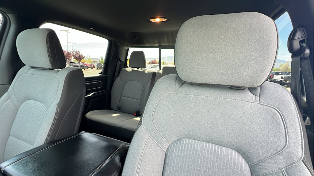Thumbnail: 2024 RAM 1500 - 10