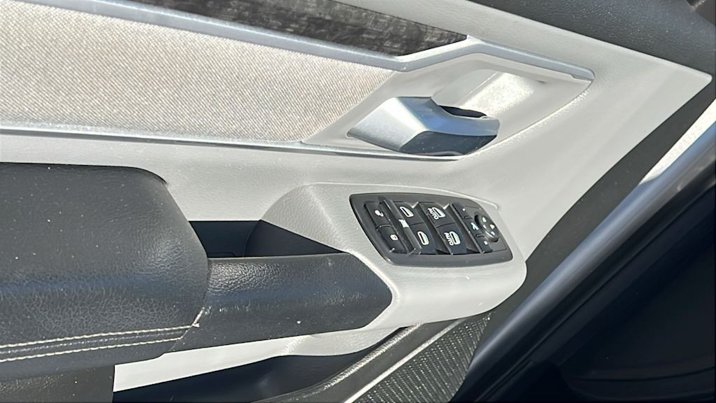 Thumbnail: 2020 RAM 1500 - 27