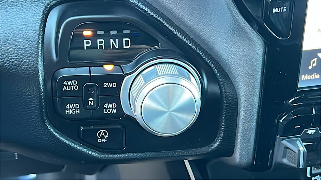 Thumbnail: 2023 RAM 1500 - 14