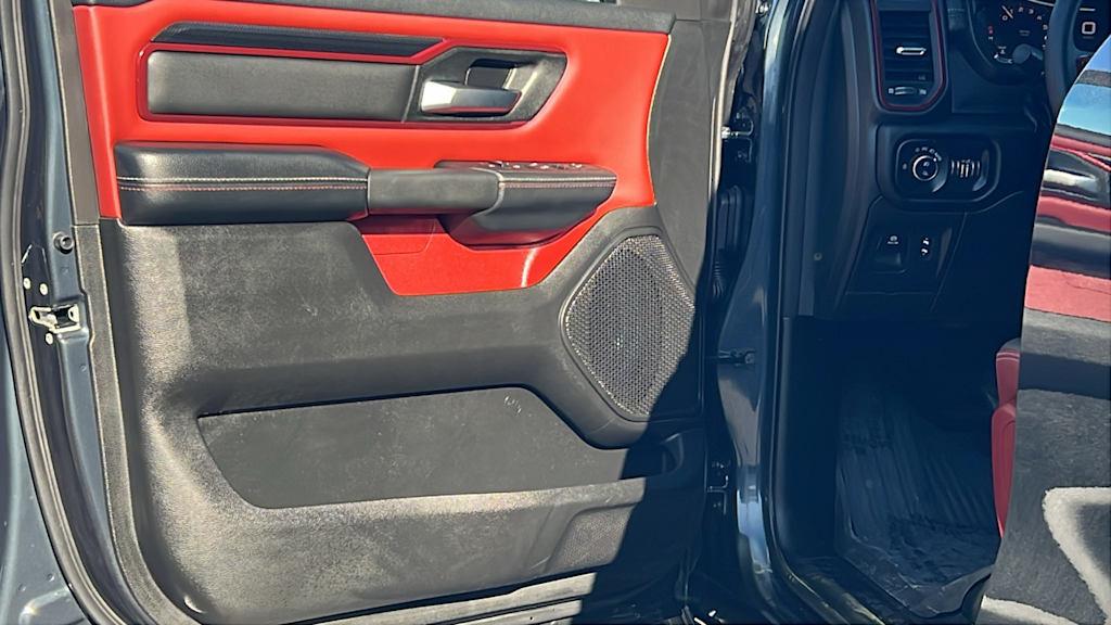 Thumbnail: 2026 RAM 1500 - 28