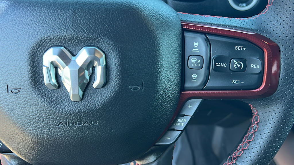 Thumbnail: 2026 RAM 1500 - 26