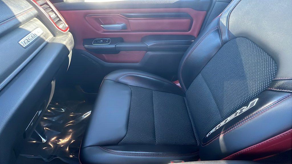 Thumbnail: 2024 RAM 1500 - 10