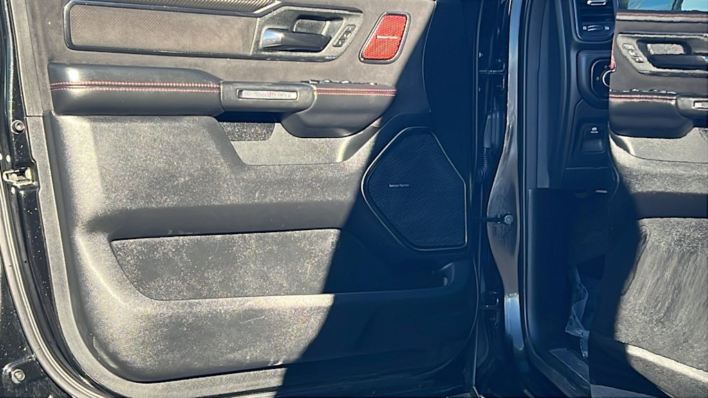 Thumbnail: 2021 RAM 1500 - 28