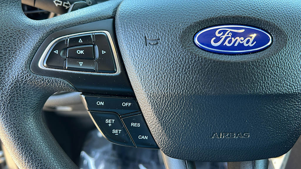 Thumbnail: 2017 Ford Escape - 24