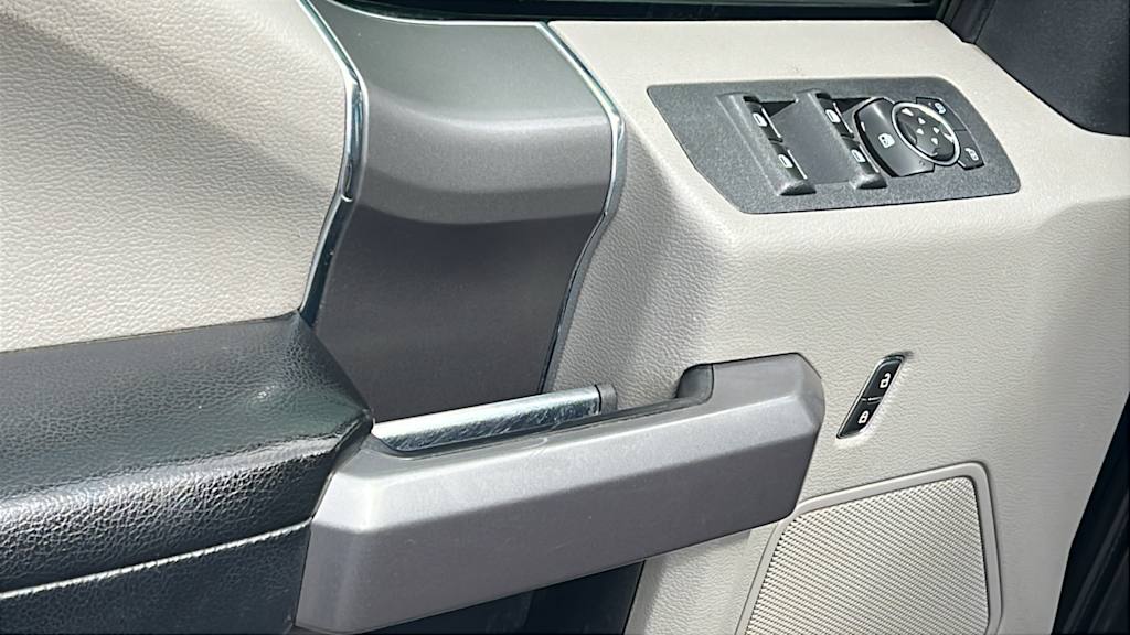 Thumbnail: 2020 Ford F-150 - 27