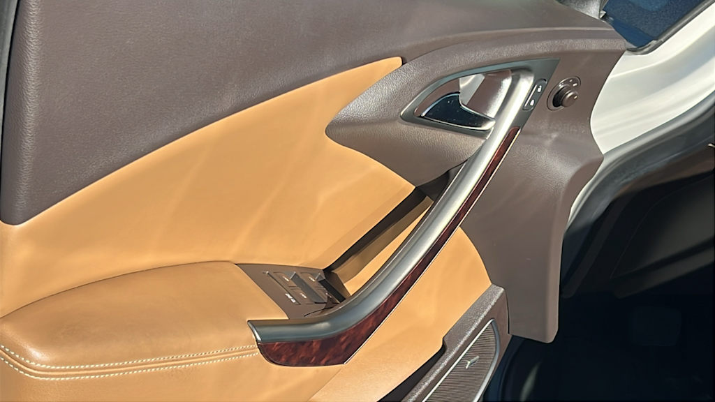 Thumbnail: 2013 Buick Verano - 28