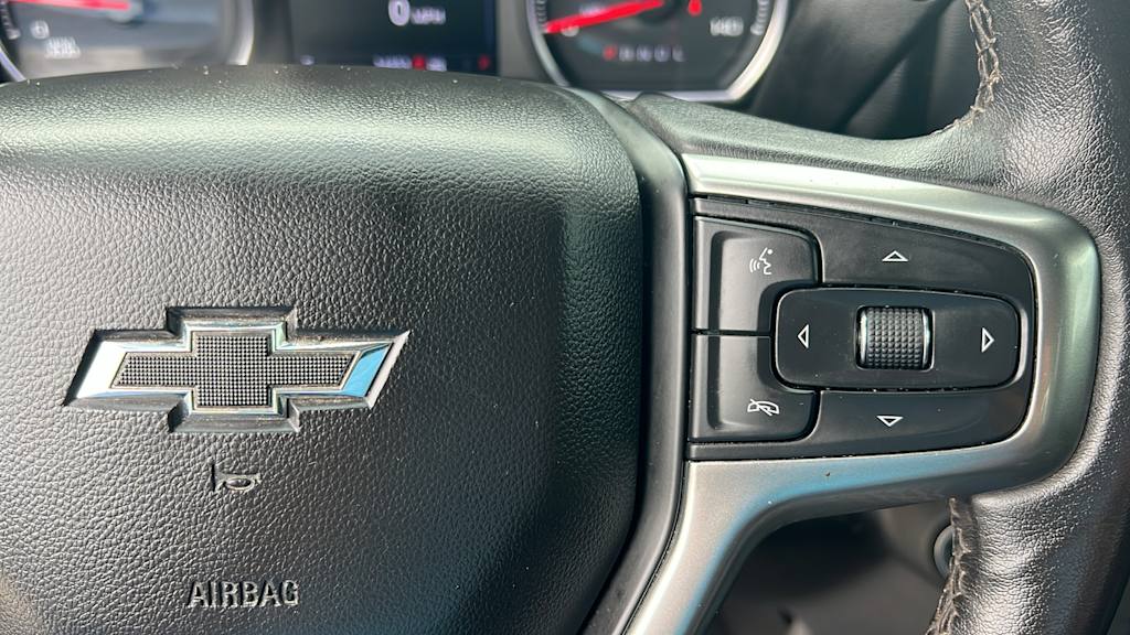 2022 Chevrolet Silverado 3500 LT 27