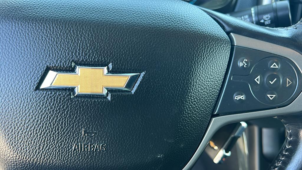 Thumbnail: 2022 Chevrolet Colorado - 26