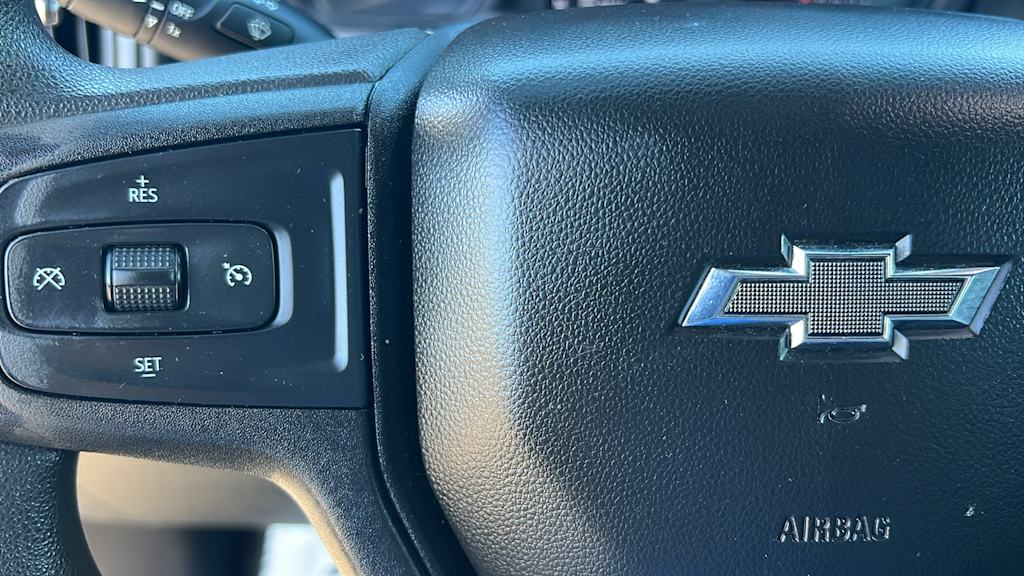 Thumbnail: 2021 Chevrolet Silverado 1500 - 26