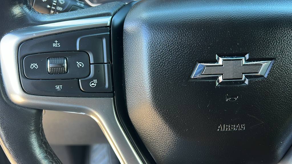 Thumbnail: 2021 Chevrolet Silverado 1500 - 26