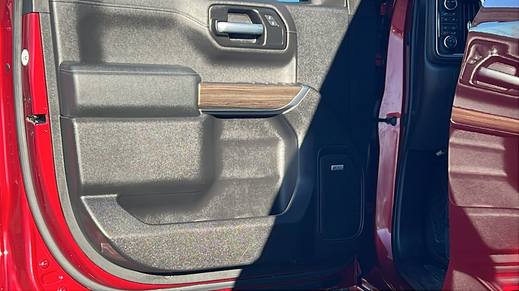 Thumbnail: 2020 Chevrolet Silverado 1500 - 29