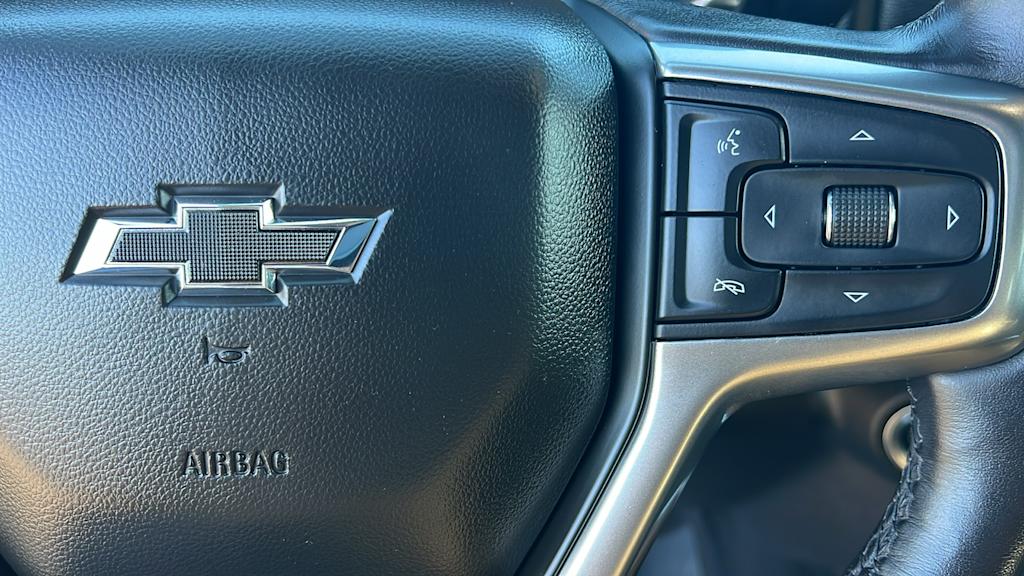 Thumbnail: 2020 Chevrolet Silverado 1500 - 27