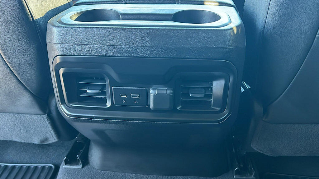 Thumbnail: 2020 Chevrolet Silverado 1500 - 30