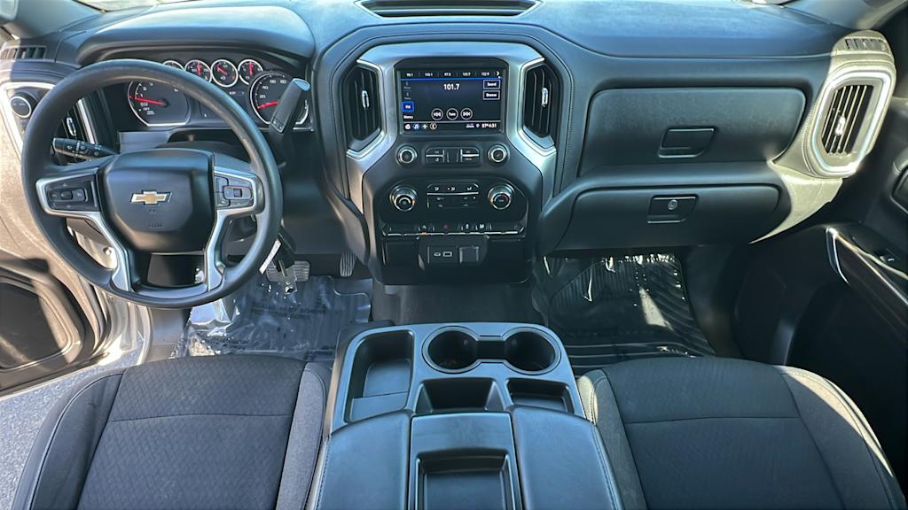 Thumbnail: 2020 Chevrolet Silverado 1500 - 13