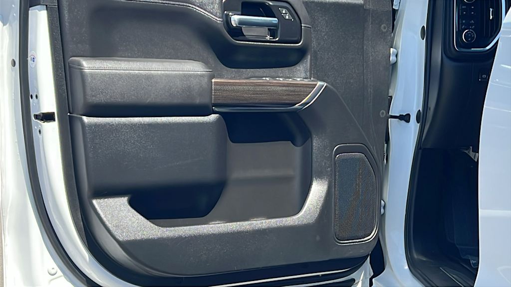 Thumbnail: 2022 Chevrolet Silverado 1500 - 29