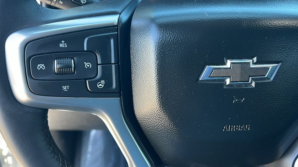 Thumbnail: 2022 Chevrolet Silverado 1500 - 26