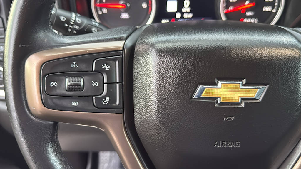 Thumbnail: 2022 Chevrolet Silverado 1500 - 26