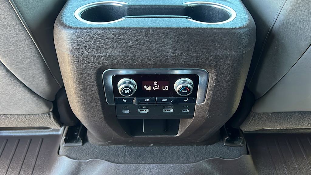 Thumbnail: 2021 GMC Yukon - 29