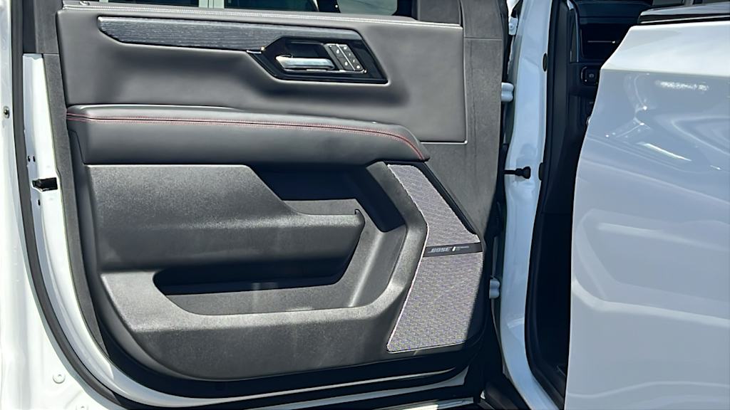 Thumbnail: 2026 GMC Yukon XL - 28