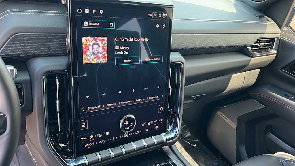 Thumbnail: 2026 GMC Yukon XL - 21