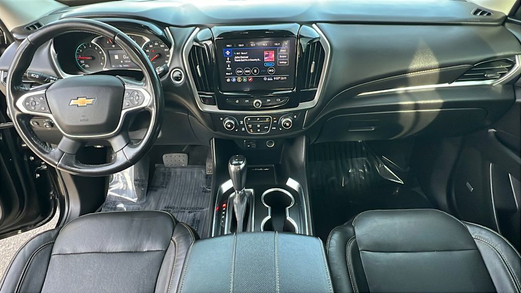Thumbnail: 2020 Chevrolet Traverse - 13