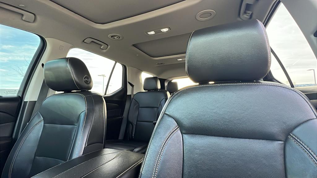 Thumbnail: 2020 Chevrolet Traverse - 10