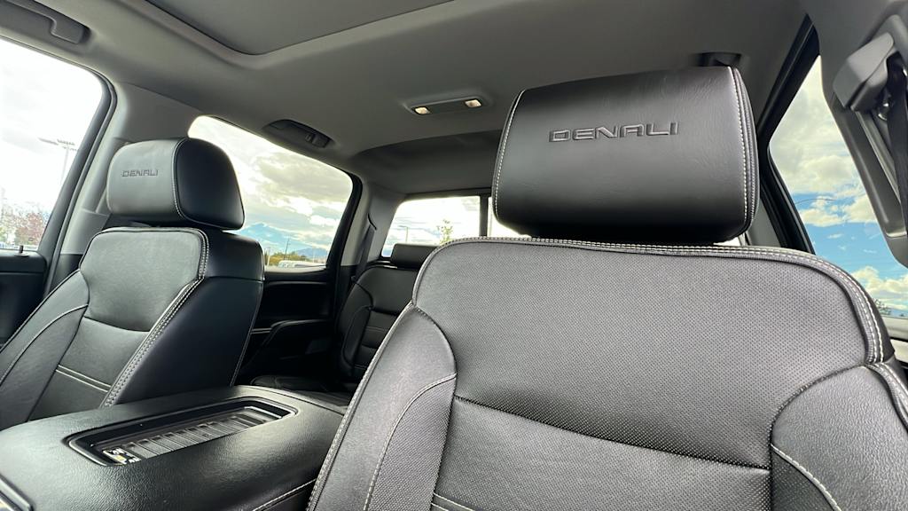 Thumbnail: 2016 GMC Sierra 2500 - 10