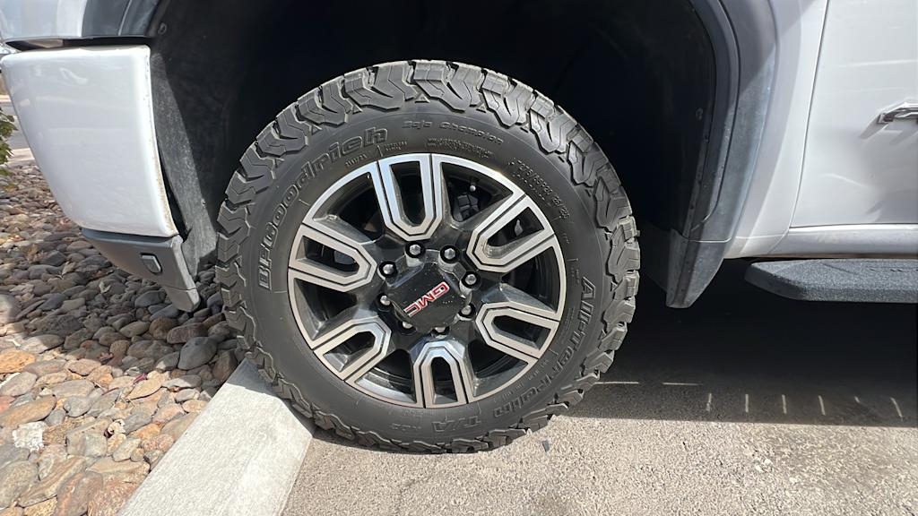 Thumbnail: 2022 GMC Sierra 2500 - 6
